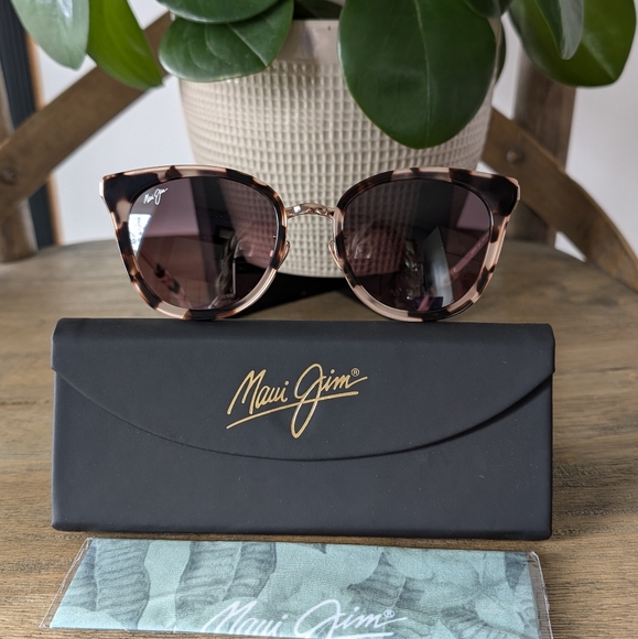 NWOT Maui Jim Wood Rose Cat Eye Sunglasses Pink Tortoise Rose Gold